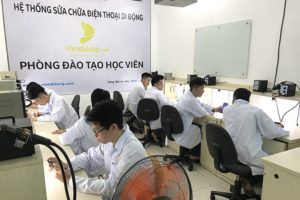 Chuong trinh dao tao ep co smartphone viendidong